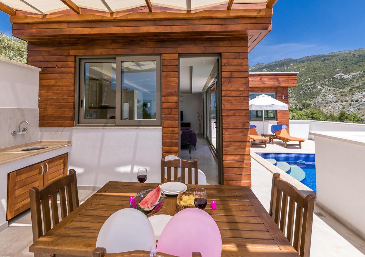 Villa 1 Sleeps 2 Honeymoon Isolated Infinity-Villa Orkide Uzumlu  Dış mekan fotoğraf